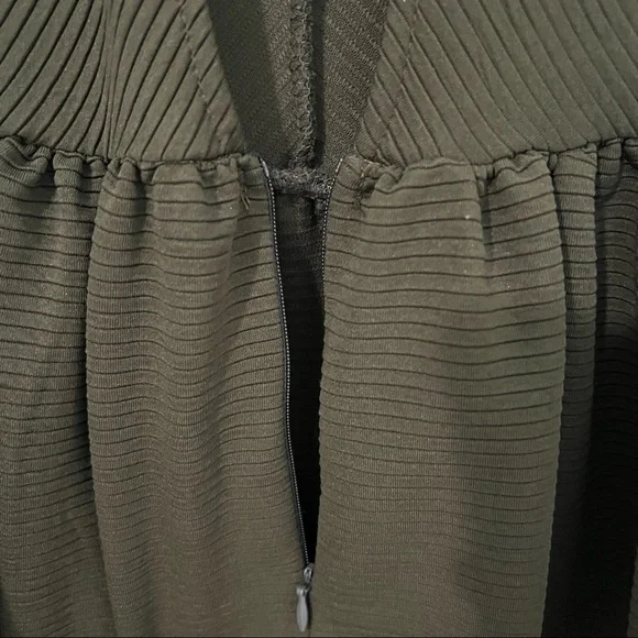 Altar’d State Green Mini Dress with Cream Lace Hem Size Small - Picture 3 of 8